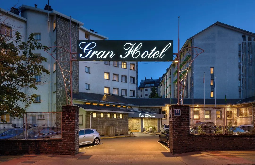 Gran Hotel De Jaca-1